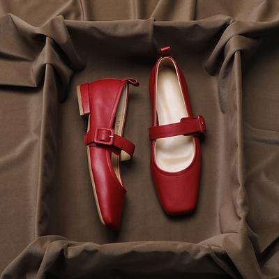 Buty Mary Jane dla kobiet Niskie obcasy Kwadratowe baletki z zakrytymi palcami Gruby obcas słupkowy Czółenka Mary Janes z regulowanym paskiem na kostkę Damskie eleganckie buty