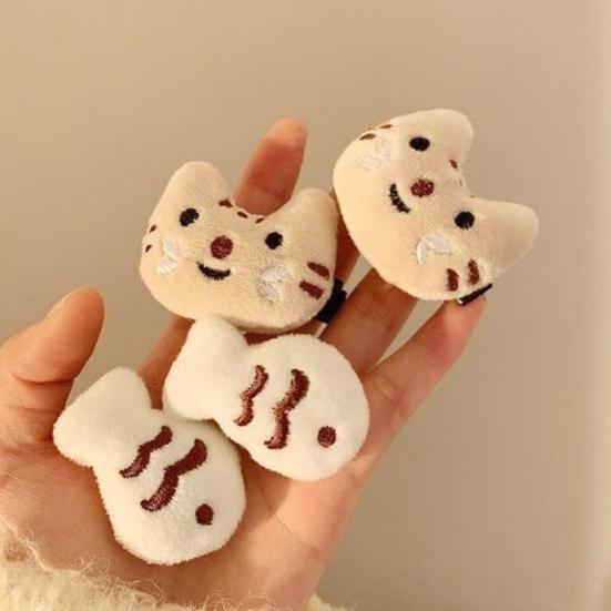 4Pcs Girl Hairpin Mini Plush Kitty Fish Design Secure Hold Hair Clip Side