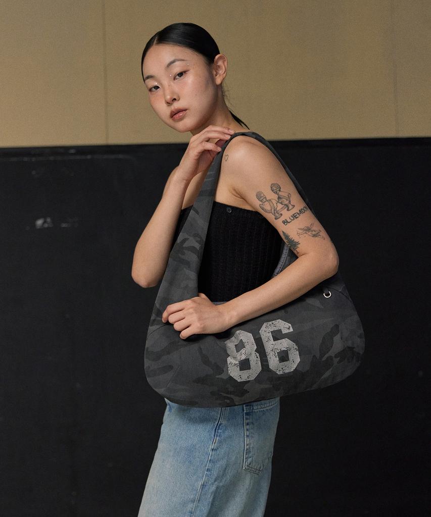 Haveawhale Camouflage Baguette Eco Bag(Dg)