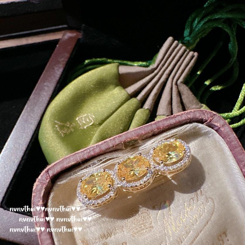 Cinderella Twilight Yellow Pea Gem Brooch, Beautiful, 18K Gold Plated, Sunset Yellow Butterfly Zircon Brooch