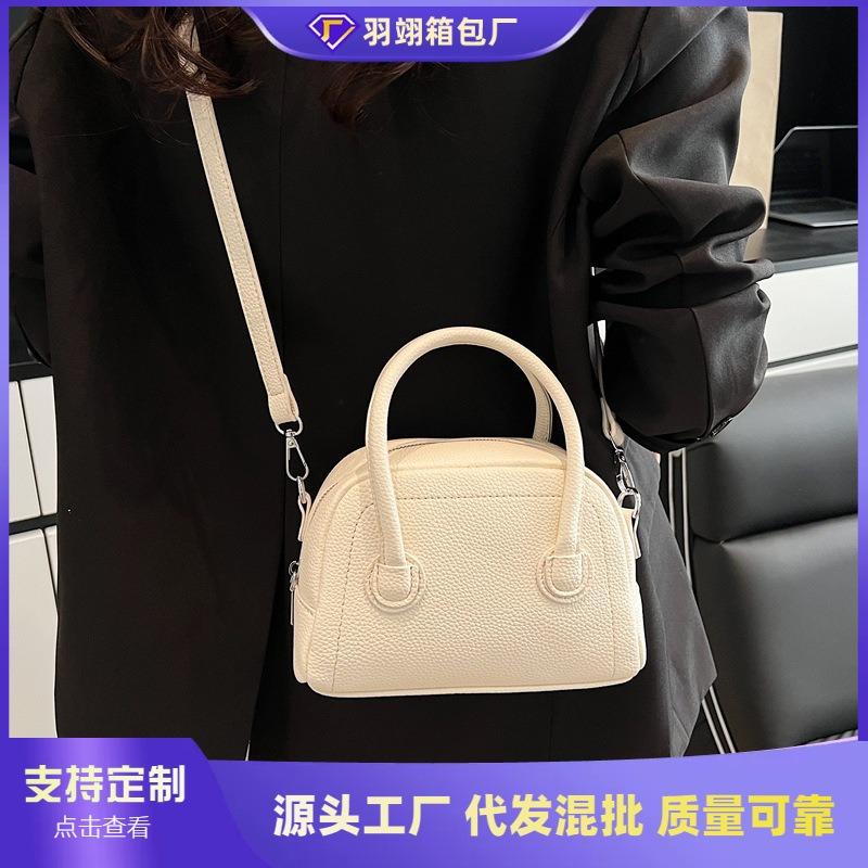 Premium texture small bag women's spring and summer new versatile messenger bag casual portable pillow bag