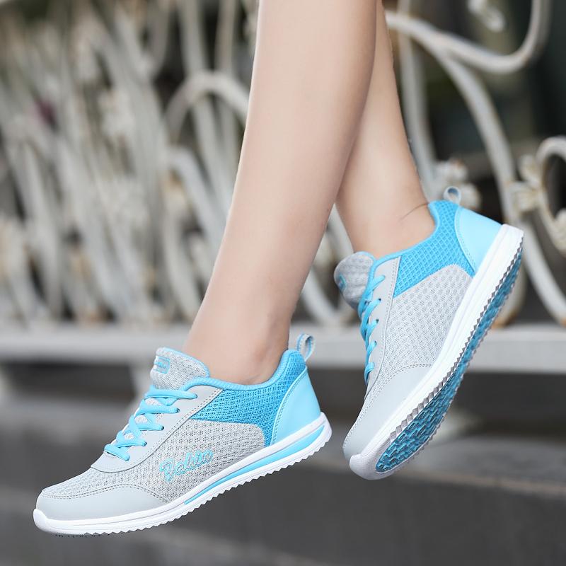 Spring and Autumn Ladies Daily Women's Shoes Casual Sports Korean Fashion Breathable Flat Bottom Running Light Travel Sneakers