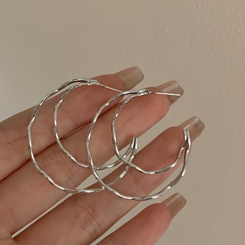 Retro Double Layer Irregular Curve Earrings - Women's Summer Small Design