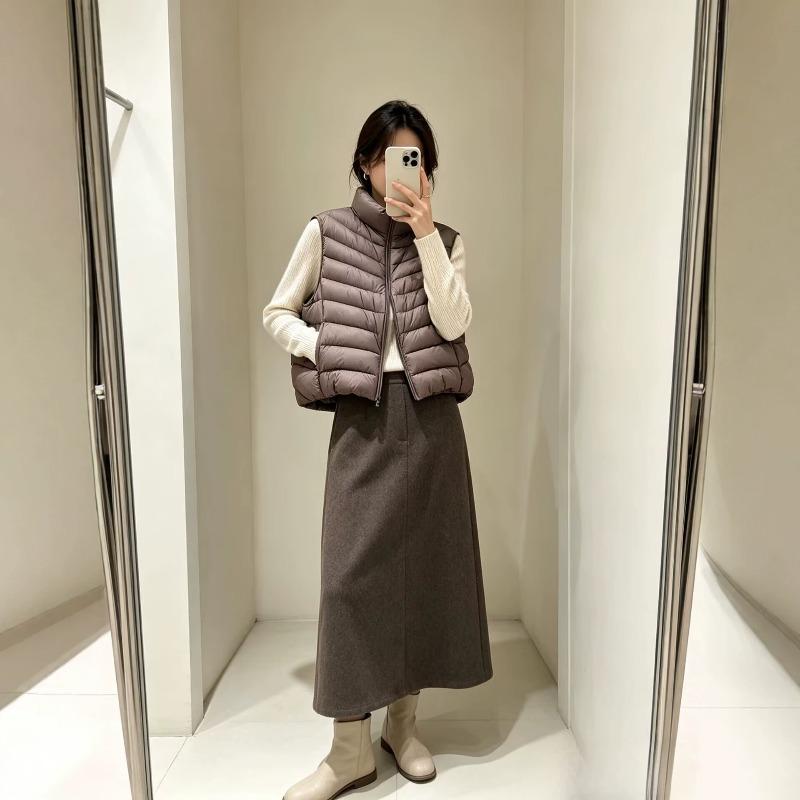 Korean stand-up collar ribs down vest women, winter new loose vest simple women's sleeveless top