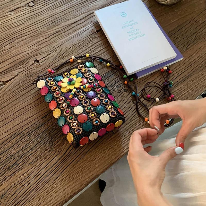 Bohemian Flower Woven Bag Women's New Niche Design Mobile Phone Bag Messenger Bag