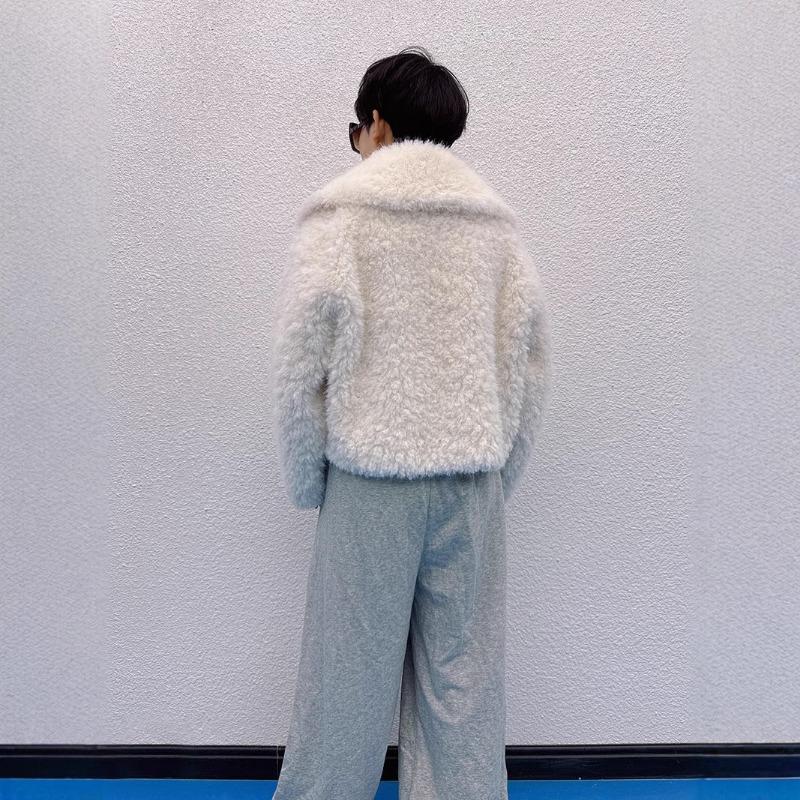 Fur integrated jacket women's winter new fashion versatile environmentally friendly short Mao Mao jacket