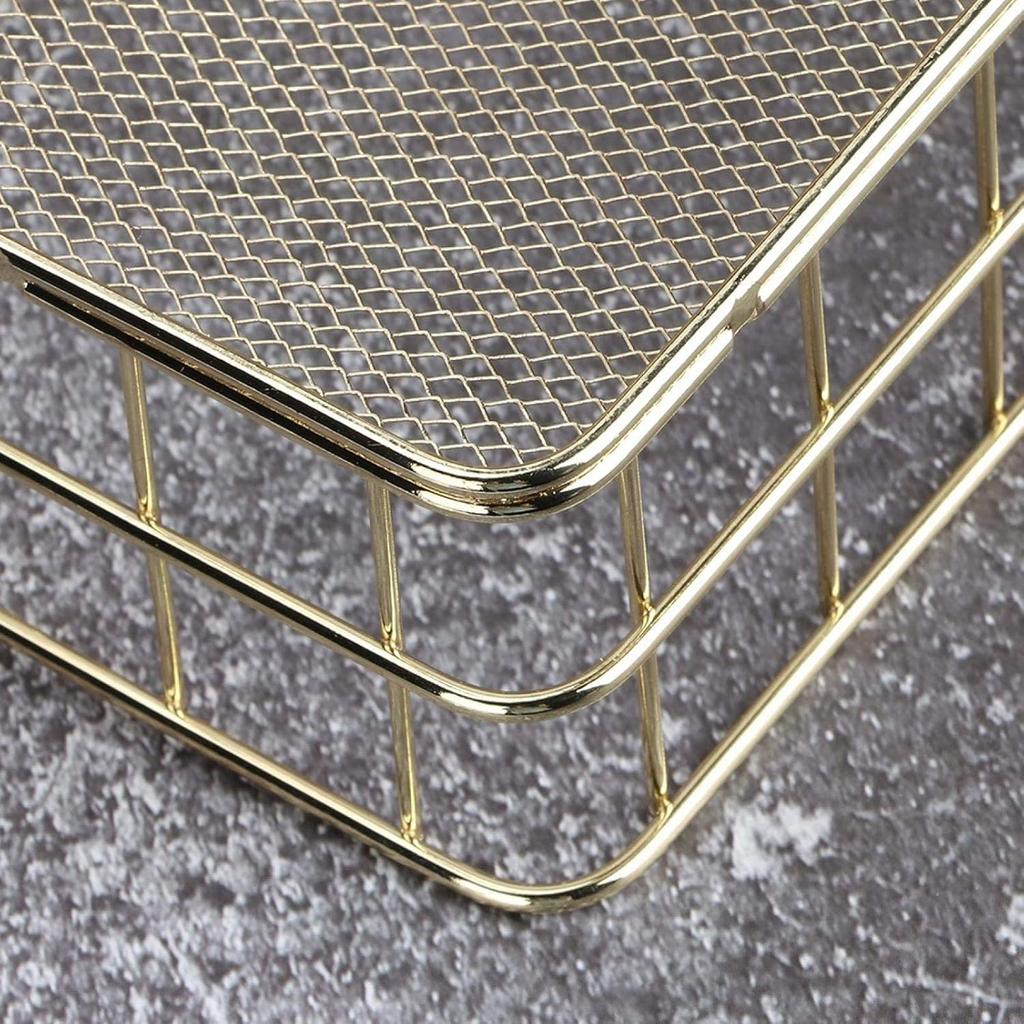 Desktop Metal Storage Basket, Gold Grid Storage Tray Small Wire Baskets Fruit Basket Metal Organizer Tray Home Decoration Ornaments, 6.7 X 4.7 X