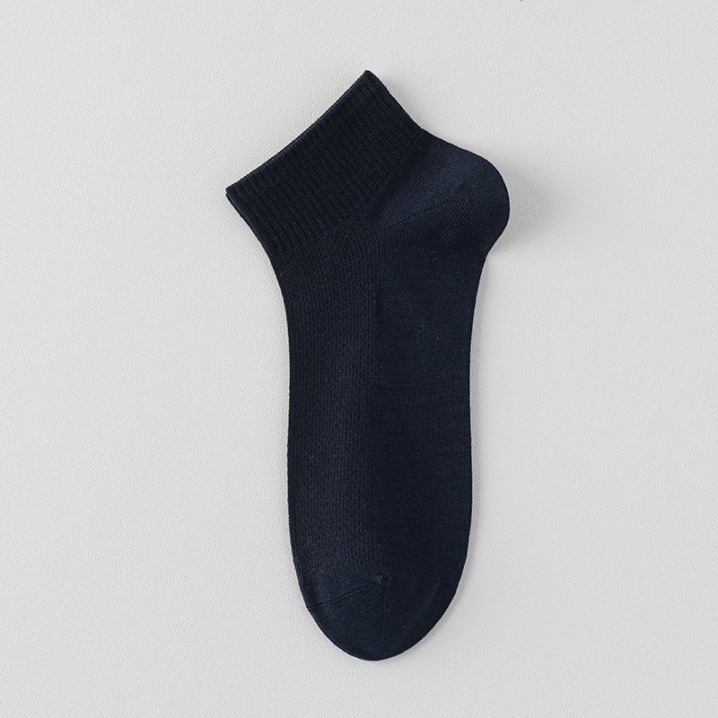 Men's Summer Thin Solid Color Versatile Breathable and Sweat Absorbing Boneless Mesh Short Socks