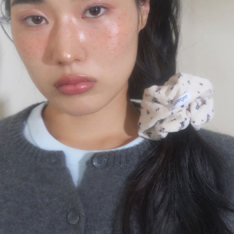 Geegee Kordstoff Blumen Haargummi - 4 Farben