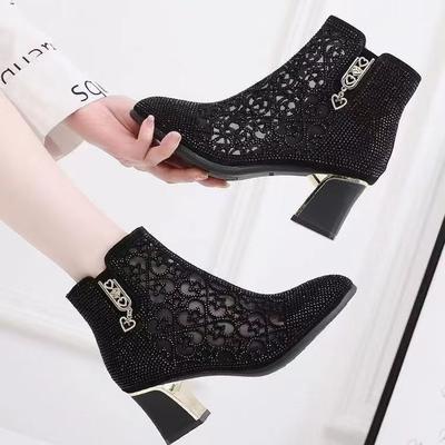 Damenschuhe 2025 neue Frühling und Herbst matte Einzelstiefel dicker Absatz Strass hohl kurze Stiefel atmungsaktive Mesh-Stiefel