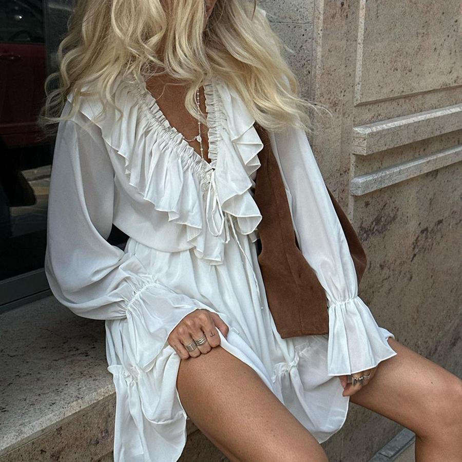 New Fashion V-Neck Ruffled Sleeve Volante Sleeve White Dress Spring Women's Design Sense Puff Skirt