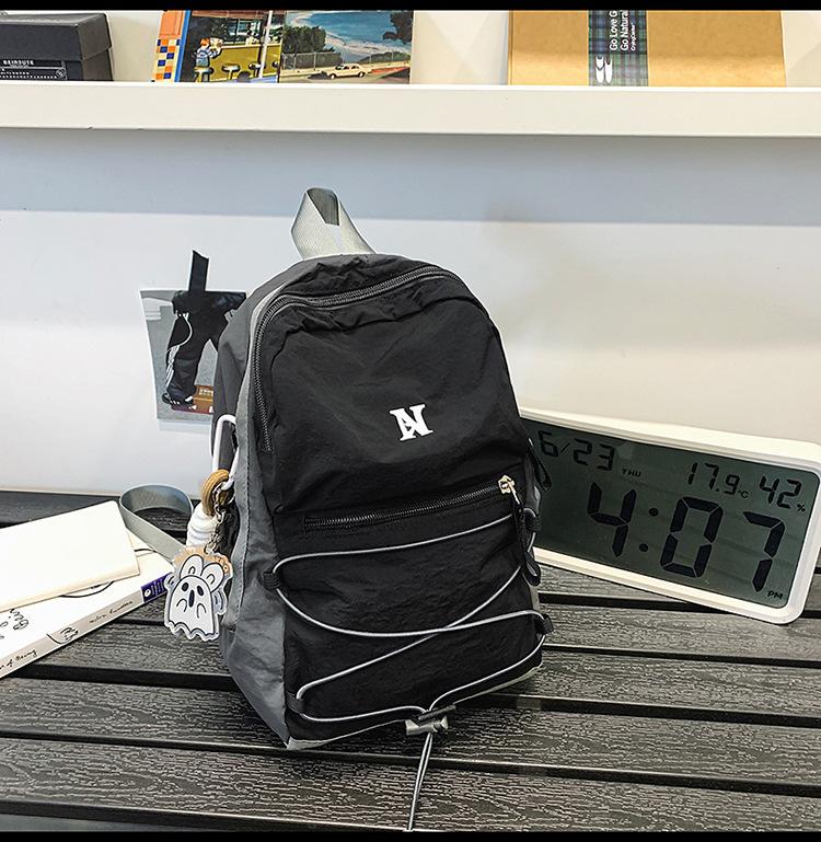 School Bag New Outdoor Backpack Contrasting Color Mountaineering Bag Picnic Retro School Bag Lightweight Travel Bag Sports Hiking Small Backpack