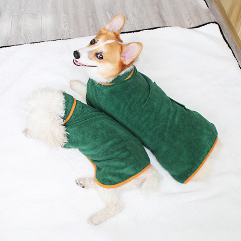 Quick-Dry Pet Bathrobe: Breathable, Absorbent Full-Body Wrap for All Seasons
