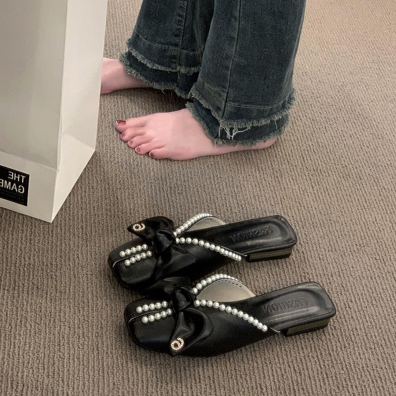 Baotou slippers spring wear 2025 new Korean version bow pearl flat bottom soft bottom mouth cool retro half slippers