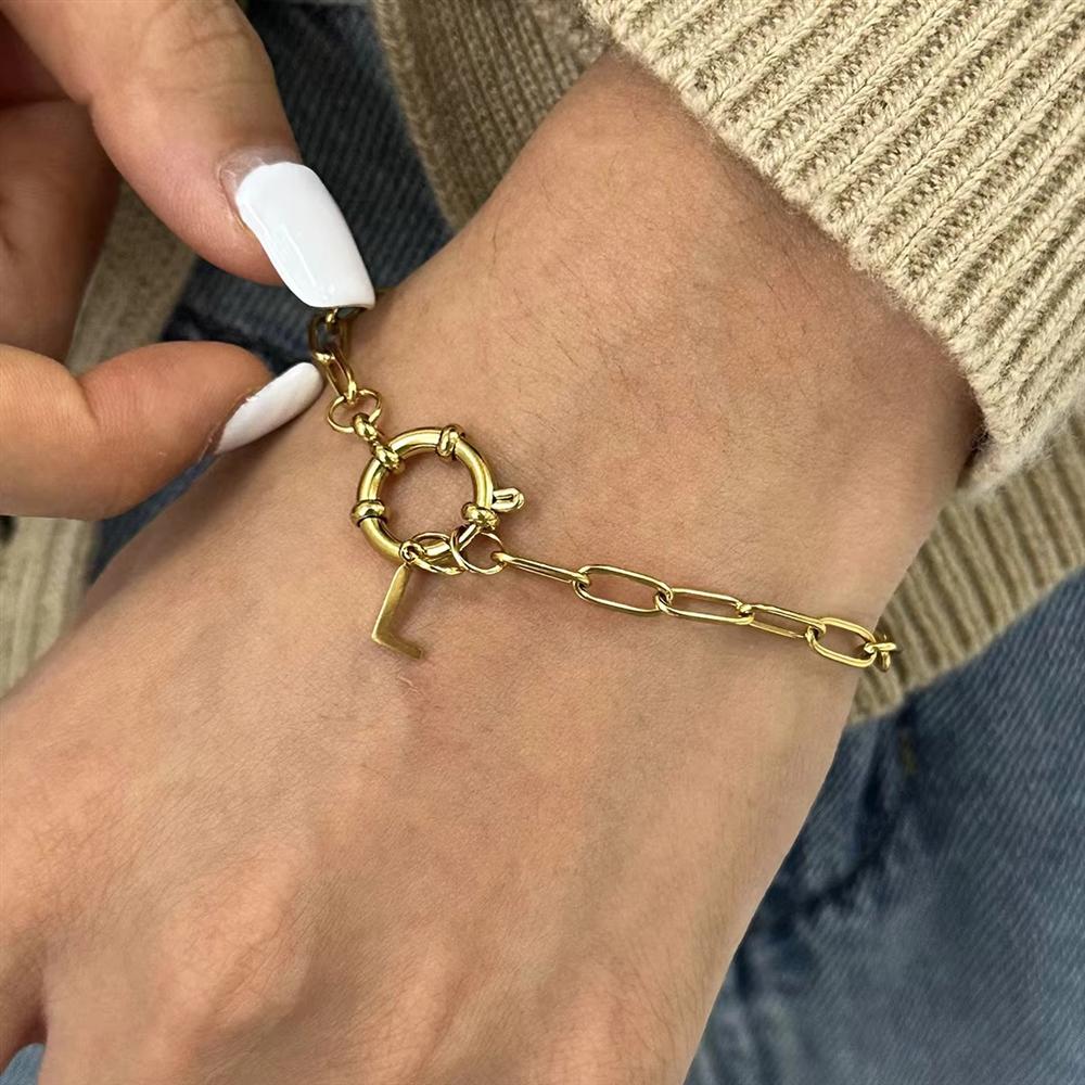 Custom Logo Stainless Steel Sailor Clasp Bracelet Alphabet Charm Bracelet Tarnish-Free ODM Jewelry