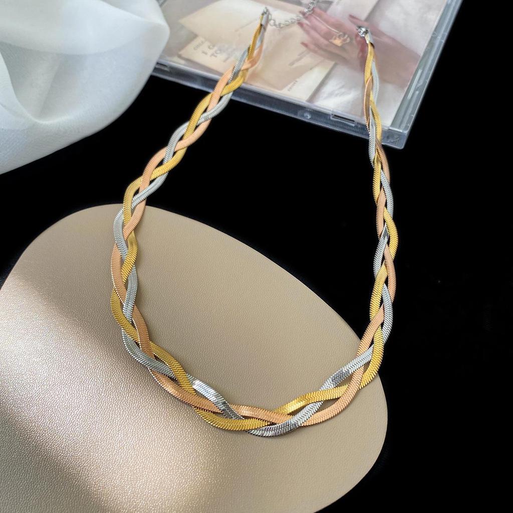 "Designer Hand-Woven Titanium Steel Women's Necklace: Trendy European & American Style Clavicle Chain"