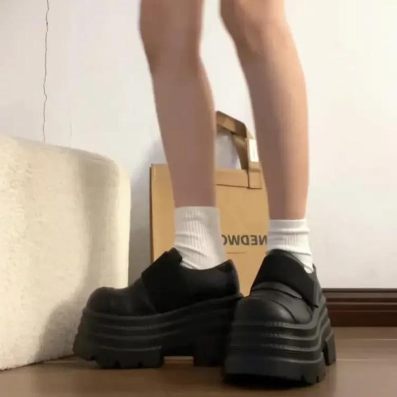 Damskie Buty na Platformie Styl Punkowy Buty Gotyckie Okrągły Nosek Gruba Podeszwa Jednolite Buty Modne Skórzane Codzienne Obuwie Zapatos De Mujer