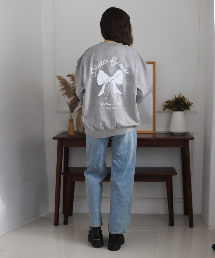 BONIEE [Fleece Lined] Back Ribbon Graphic Oversized Sweatshirt Gray