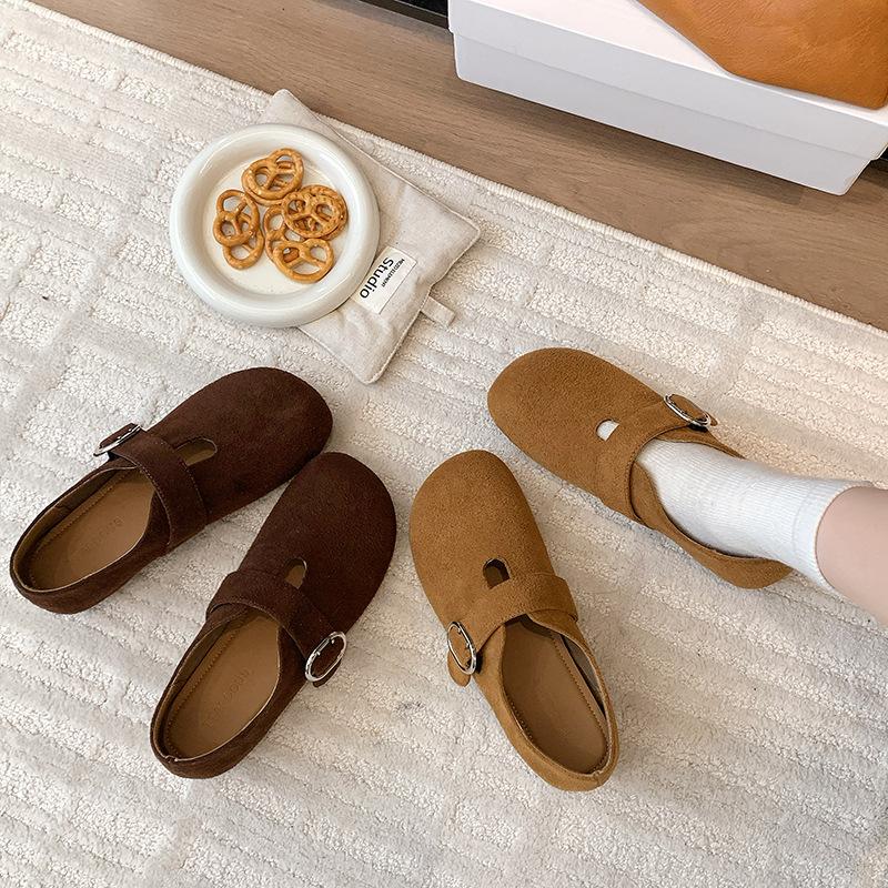All-inclusive Birkenstocks women's autumn 2025 new belt buckle flat-soled single shoes light and comfortable loafers Doudou shoes