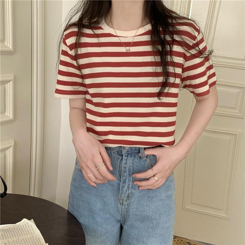 Round Neck Striped Short Sleeve Knit Sweater Women Summer T-shirt Design Sense Niche Loose Tops Casual Essential Comfort Style Slim Fit Pullovers Tees