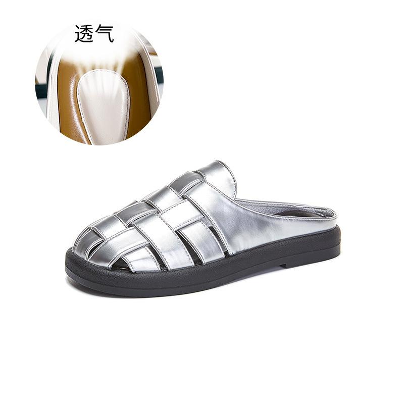 Baotou Woven Slippers Women's 2025 Summer New Retro Fashion Sandals Women's Hollow Breathable Flat Bottom Women's Shoes