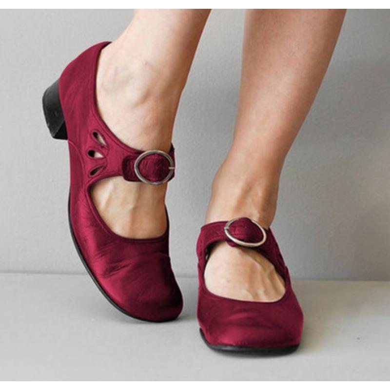 New Medieval Cosplay Women's Shoes Spring Low Heels Single Shoes Buckle Shallow Thick Heels Work Mother Shoes