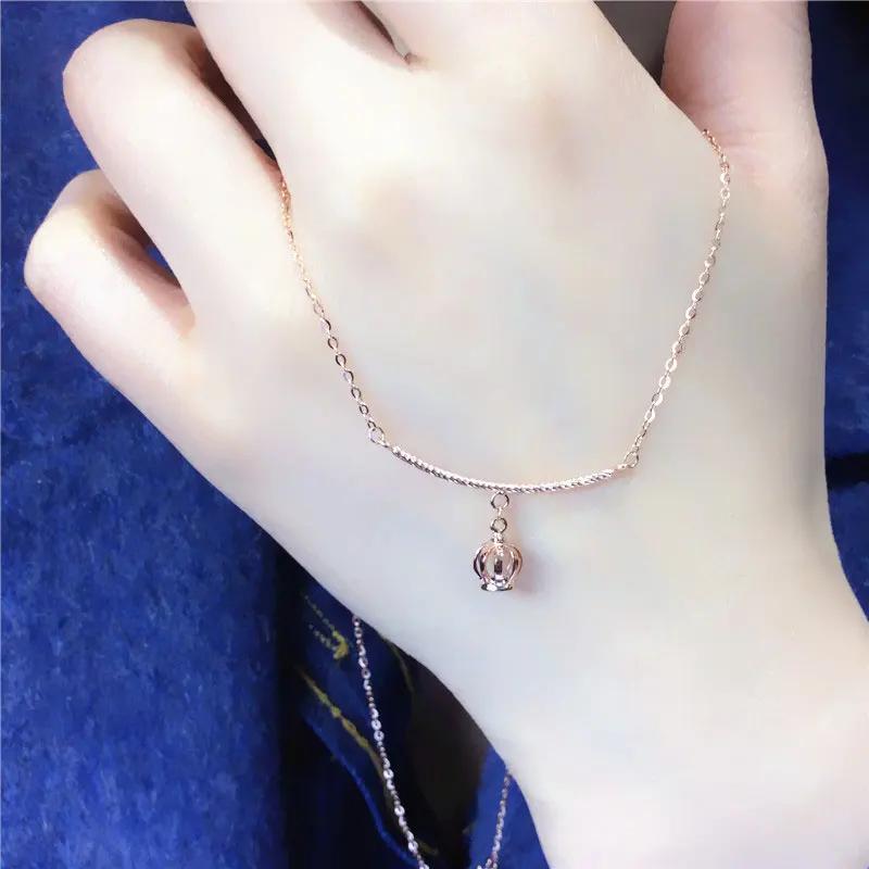 Modisch und kreativ Ein Wort Krone Anhänger Einfache roségoldene Charms Halskette Schlüsselbeinkette Bankett Zirkon