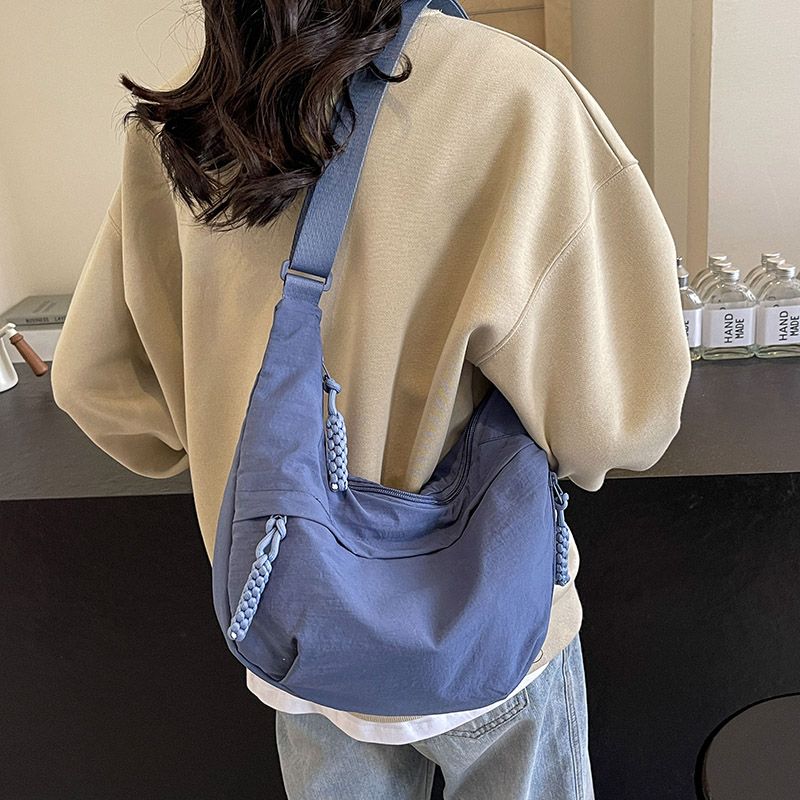 

Large Capacity One Shoulder Sports Easiest for Match Crossbody Bag Blue(In stock)