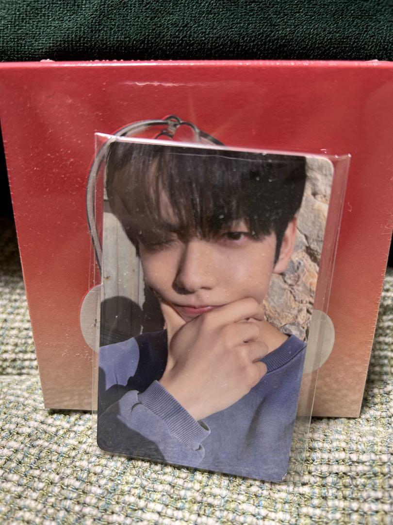 

[USED] TOMORROW