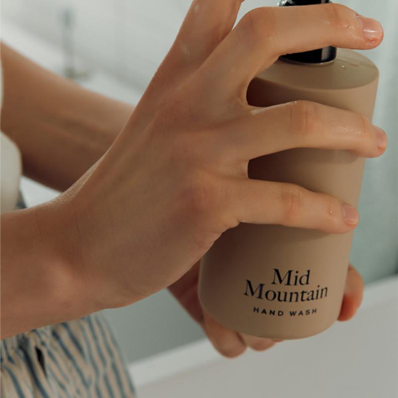 Pesade Mid Mountain Hand Wash 300ML single type