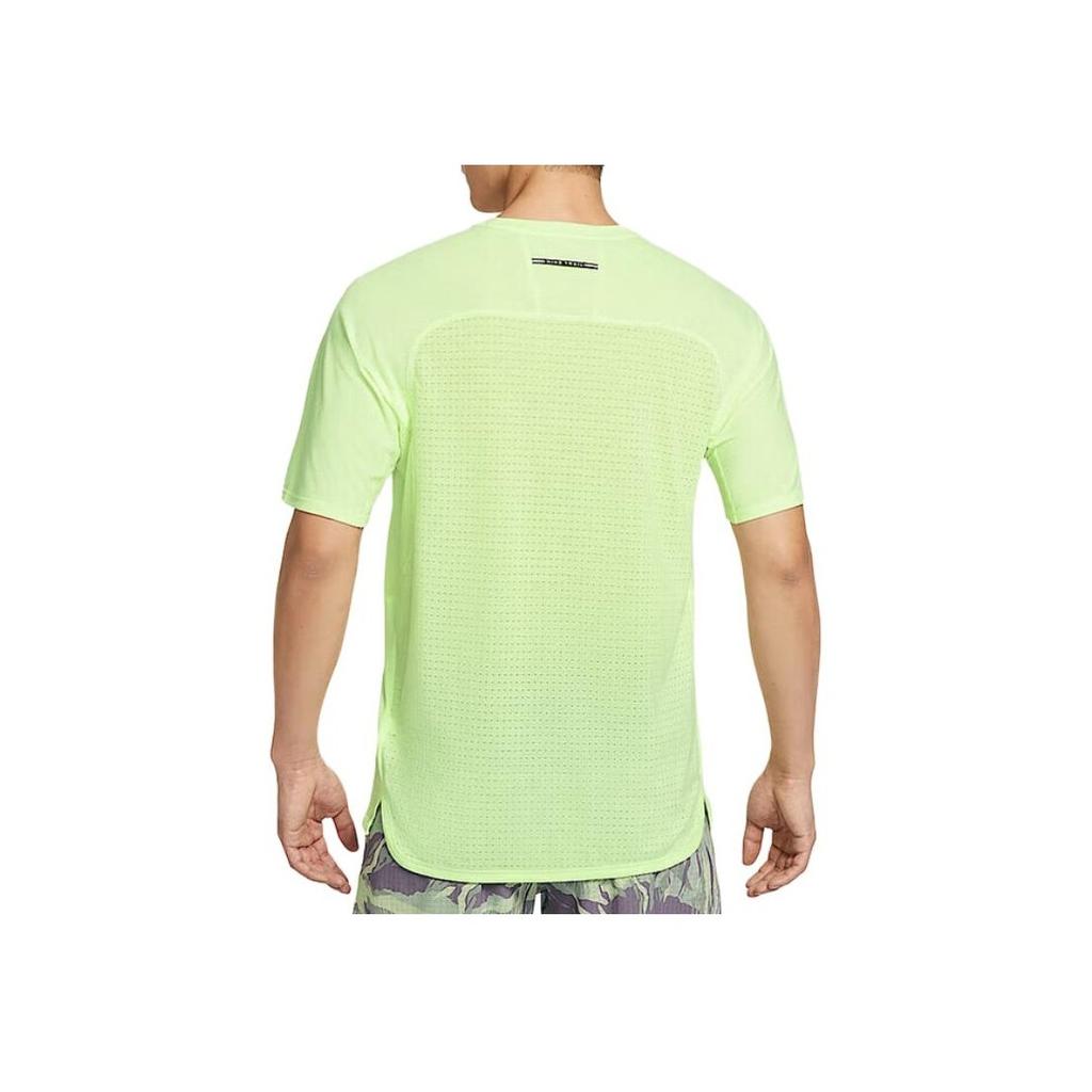Nike SS25 As M Nk Dfadv Solar Chase Maglietta a Maniche Corte Uomo Magliette Verde HJ3581-701