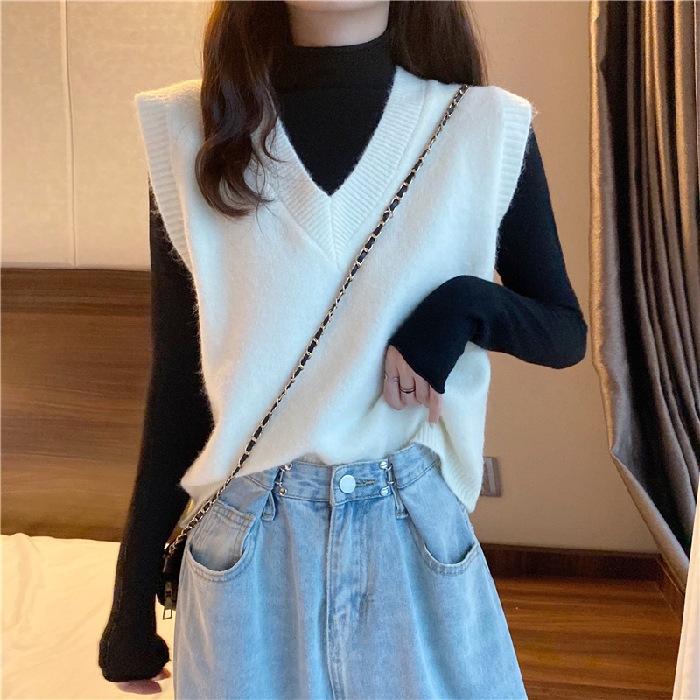 Women's V-Neck Knitted Vest Sweater - Autumn/Winter Sleeveless Layered Top