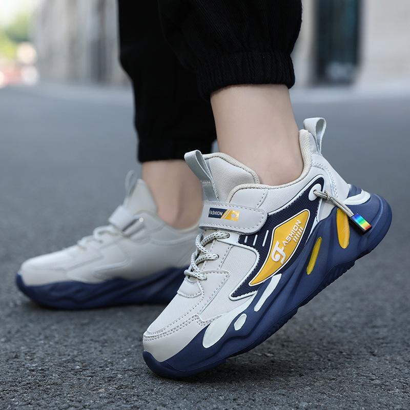 Classmate boy 2025 new autumn and winter waterproof leather surface medium and large children's sports shoes platform casual dad shoes