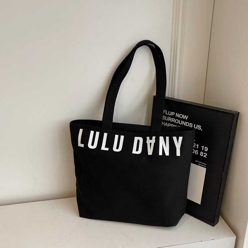 

Simple, Fashionable and Trendy Large-capacity Bag, Casual Women s Single-shoulder Tote Bag
