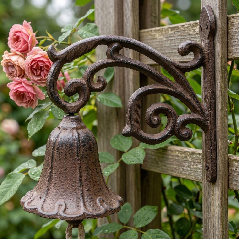 Vintage Cast Iron Flower Door Bell Shaking Hand Bell Rustic Style Welcome Bell Elegant Wall Hanging Chime Home Ornament