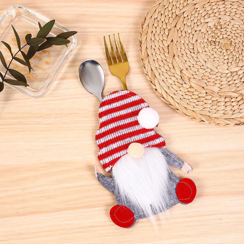 Christmas Gnome Cutlery Set: No-Face Old Man Knife & Fork with Rudolph Bag - Festive Decoration Supplies