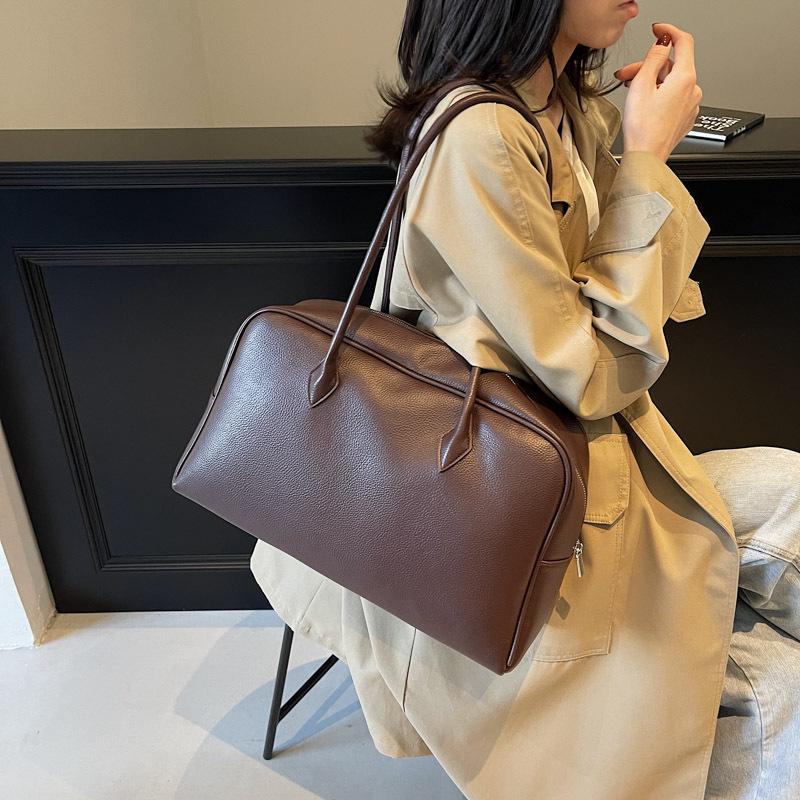 

Fashion casual handbag women s autumn and winter new versatile large-capacity casual tote bag чёрный