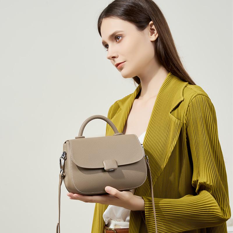 Women's Tote Bag  New Versatile Crossbody Bag  Genuine Leather Women's Bag  High End Single Shoulder Bag  Saddle Bag