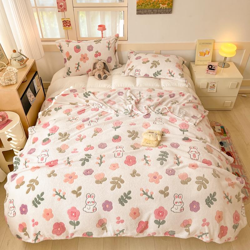 Cartoon Cute Bear Throw Blankets Super Soft Fluffy Lightweight Comfortable Flannel Couch Bed Blanket for All Season Kids Gifts