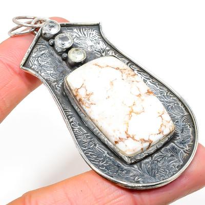 Natural Wild Horse, Topaz Gemstone 925 Sterling Silver Pendant 3.23" y9U10