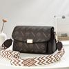 Texture temperament shoulder bag new printed versatile messenger bag commuter casual women's bag
