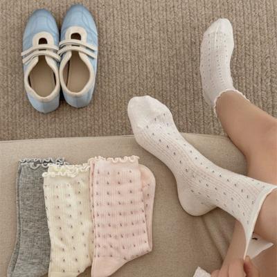 Ladies Spring and Summer Thin Fashion Sweet Lace Mesh Breathable Boneless Tube Socks