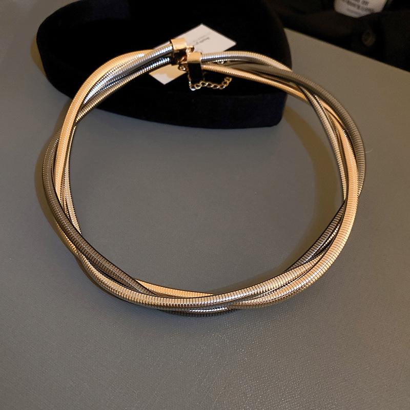 Minimalist Multi-Layer Stackable Clavicle Necklace - Trendy, Versatile Design for Women