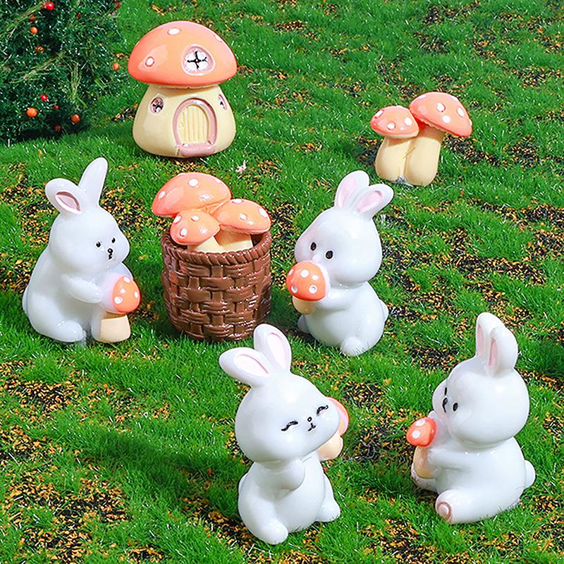 

Милые грибные кролики, микропейзаж, кукольный домик, поделки из смолы, маленький орнамент в виде кролика, микропейзаж, аксессуары для украшения дома