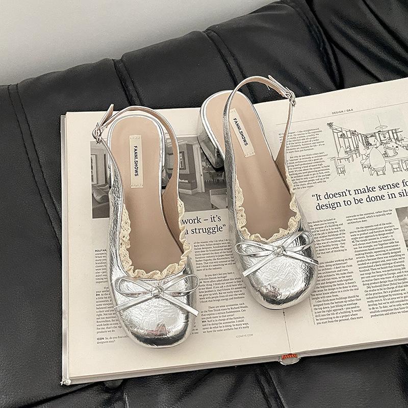 French Niche Design Sense Bow with Lace Thick Heel Cool Slippers Women's 2025 Summer New One-word Sandals