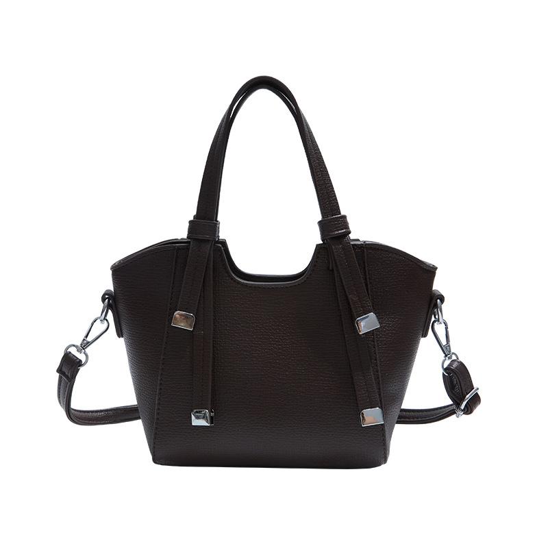 Textured bag women's new autumn tide is now popular vegetable basket bag fashion shoulder messenger bag