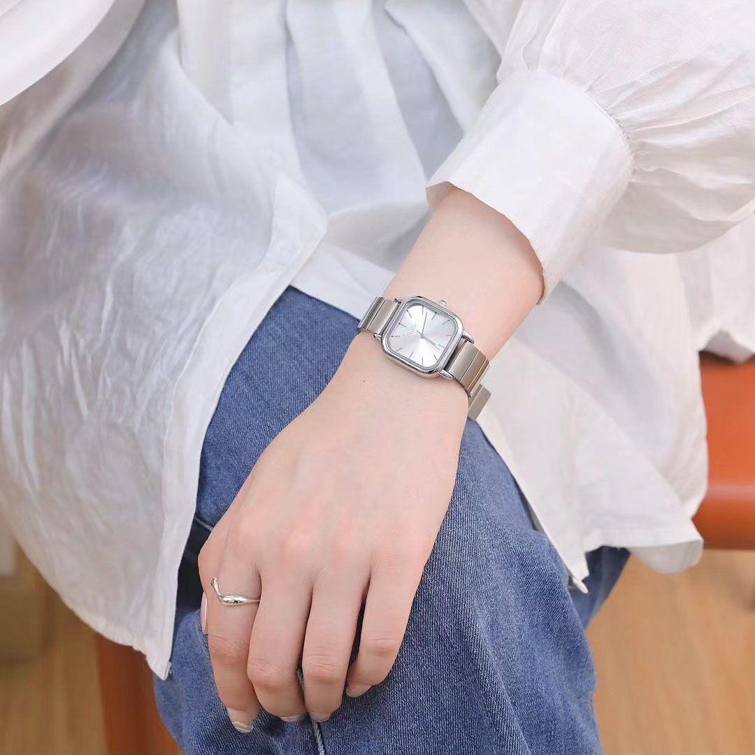 Shi Gao Small Square Gold Women S Watch Solid Steel Belt High-End Temperament Women S Watch Di Watch