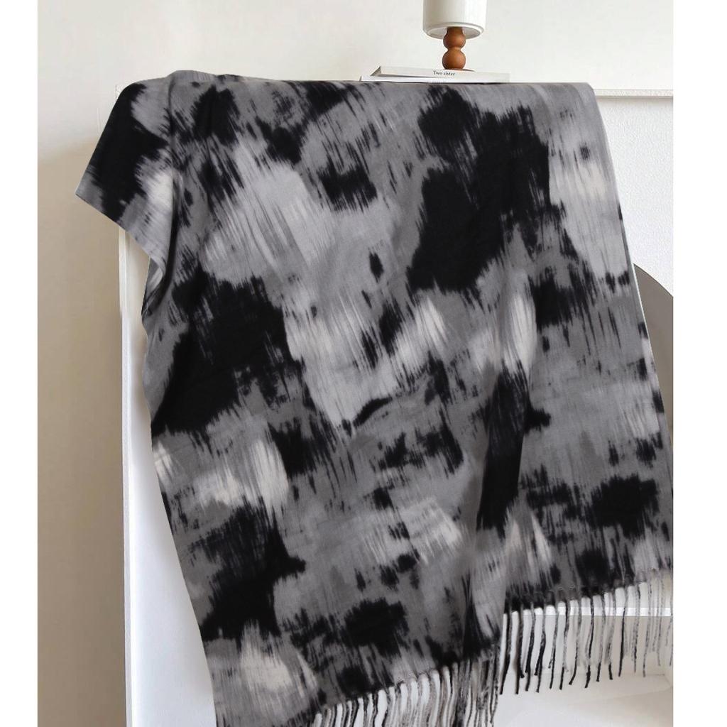 Imitation cashmere graffiti color block printing scarf women's winter fashion simple scarf medium and long thermal cape