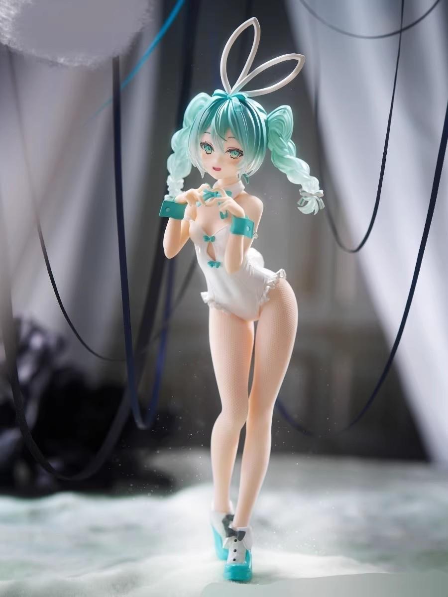 Hatsune Miku Pvc Figurine With Black And White Stockings For Collectors And Anime Fans