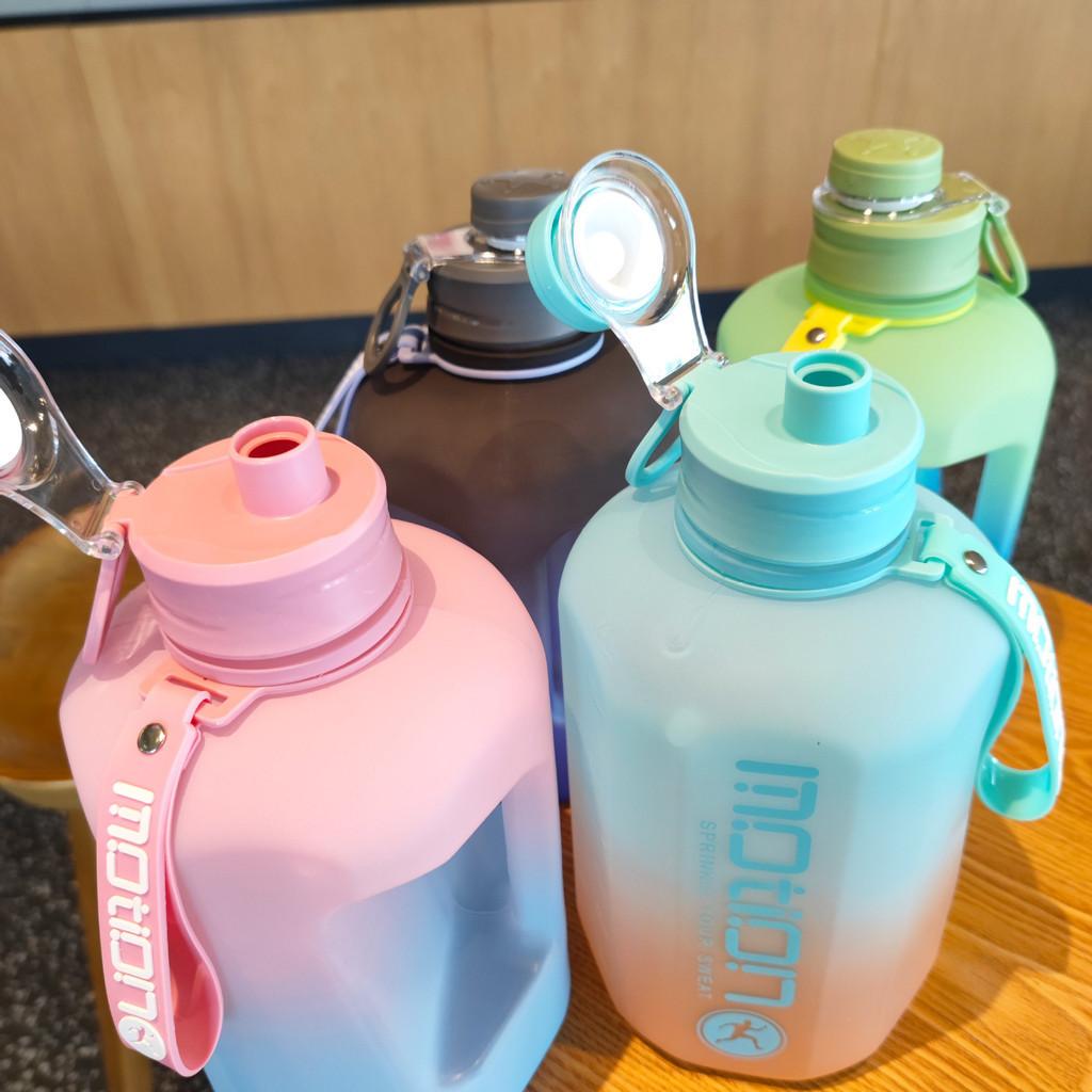 Large Capacity Gradient Color Sports Water Bottle Portable Handle Fat Plastic Cup Irregular Shape Hexagonal Kettle